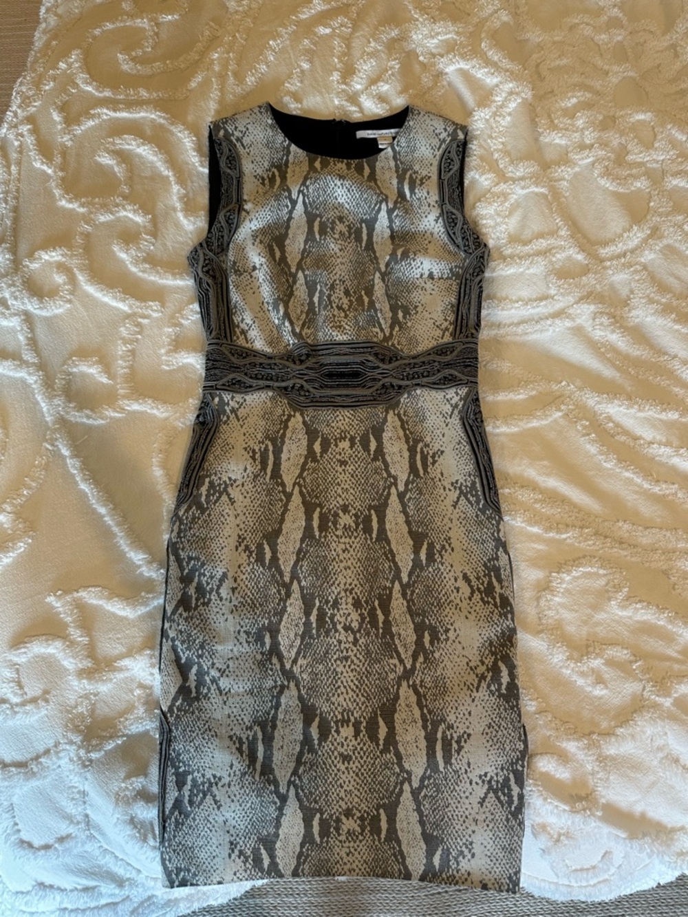 Diane Von Furstenberg Sleeveless Snake-Print Midi Dress in Gray and Black